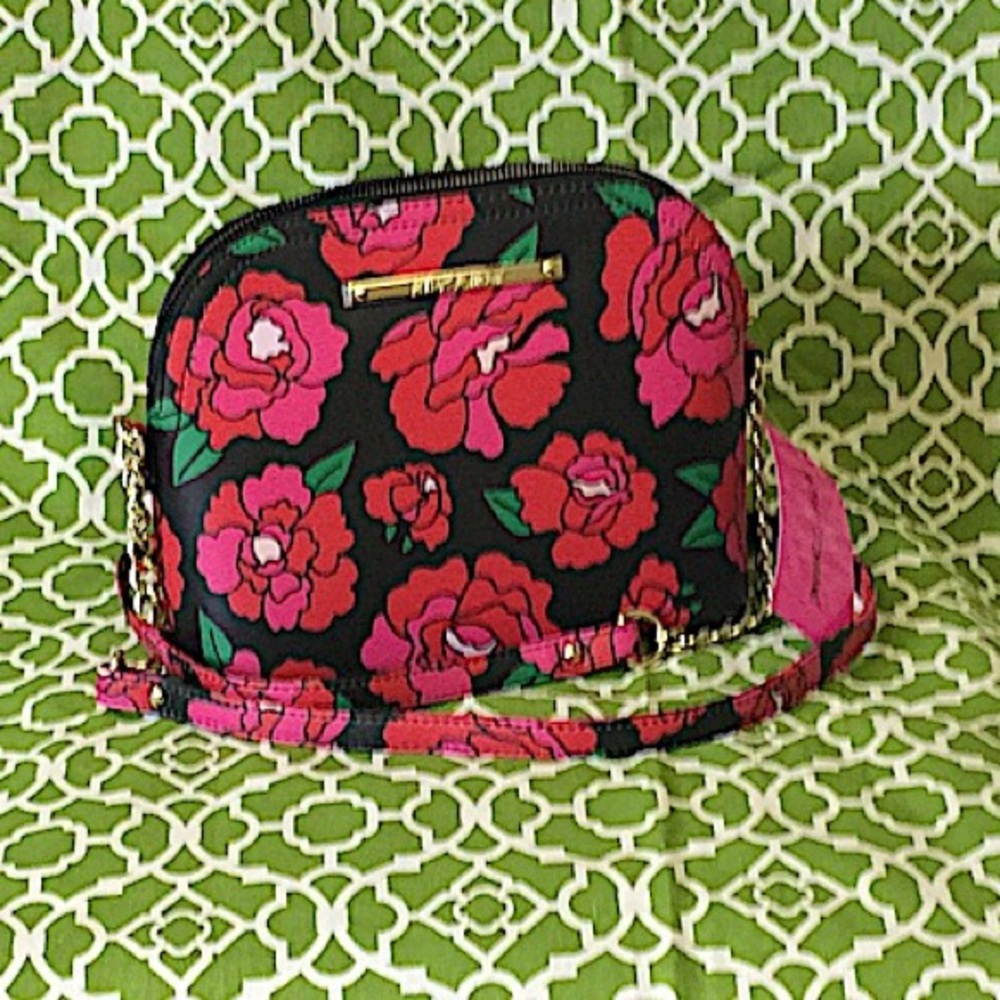 💖🖤Betsey Johnson🖤💖Black Floral Crossbody🖤💖